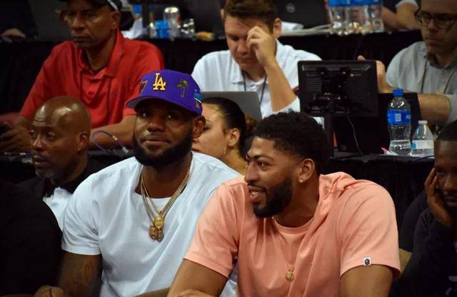 换人时点更 换人时点更